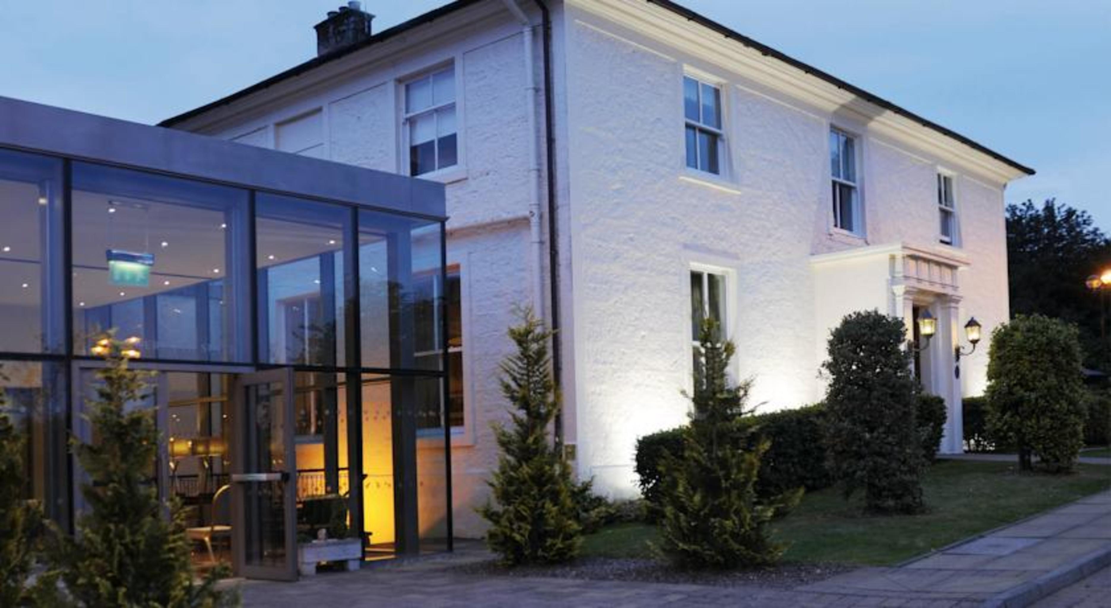 Macdonald Crutherland House East Kilbride Exteriör bild